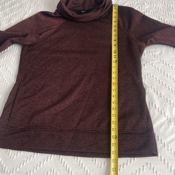 Saint + Sofia Sweater - Picture 12 of 12